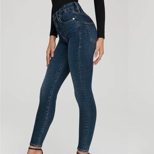 Good American Good Legs Crop Jean